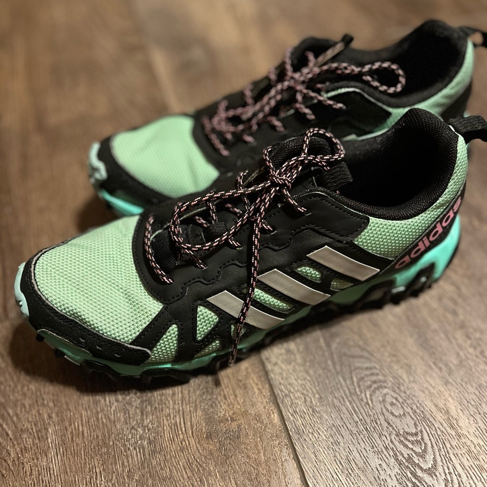 Adidas Incisions Women’s Athletic Shoes